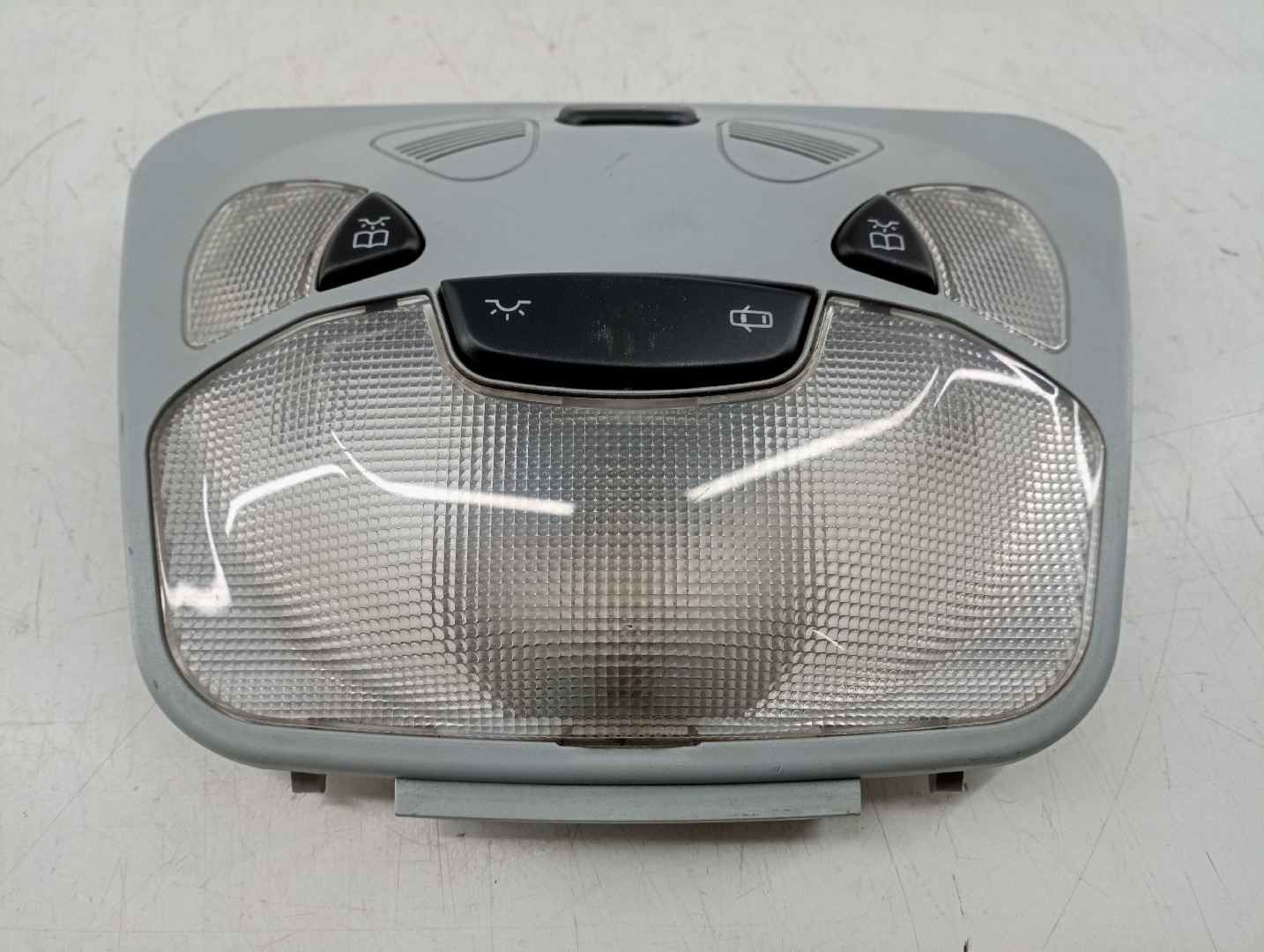 Plafonier interior frente MERCEDES-BENZ C-CLASS (W203) | 00 - 07 Imagem-4