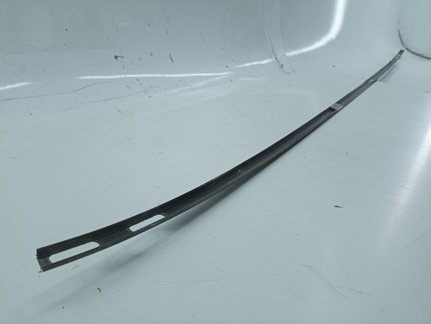 Friso do Tejadilho MERCEDES-BENZ E-CLASS (W210) | 95 - 03 Imagem-2