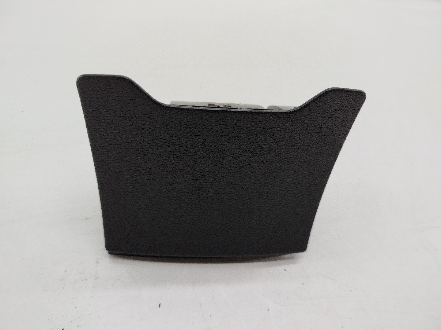 Cinzeiro MERCEDES-BENZ C-CLASS T-Model (S205) | 14 -  Imagem-8