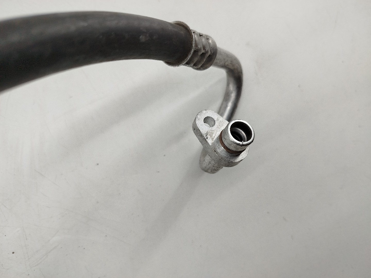 Tubo de Ar condicionado RENAULT MEGANE IV Hatchback (B9A/M/N_) | 15 -  Imagem-3