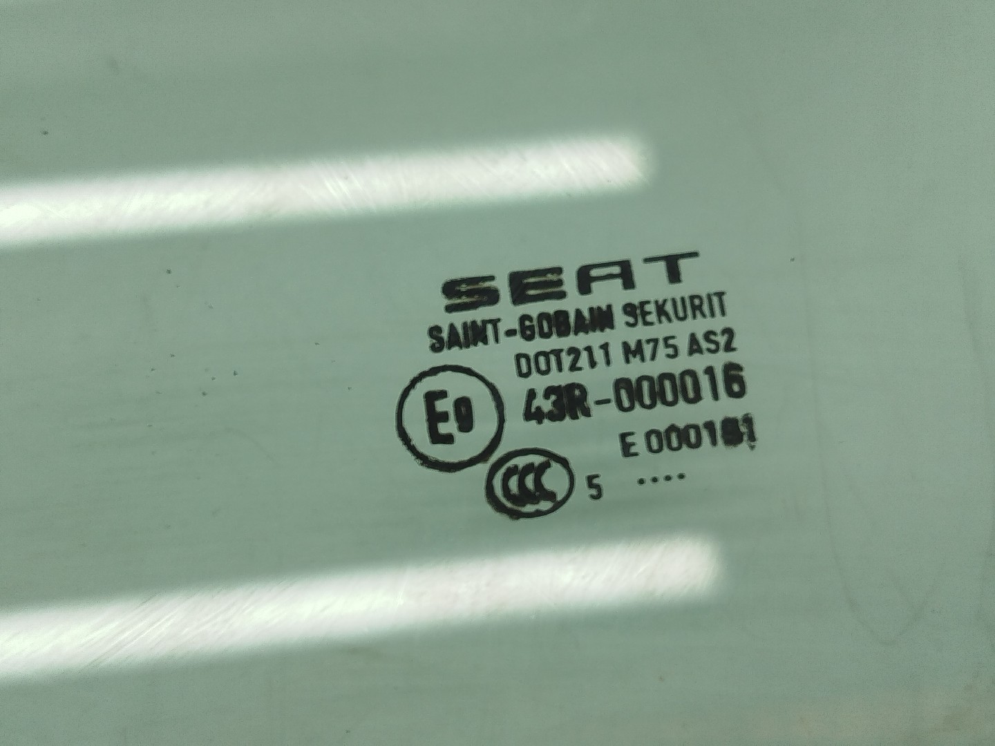 Vidro de Porta Frente Esquerdo SEAT LEON (5F1) | 12 -  Imagem-1