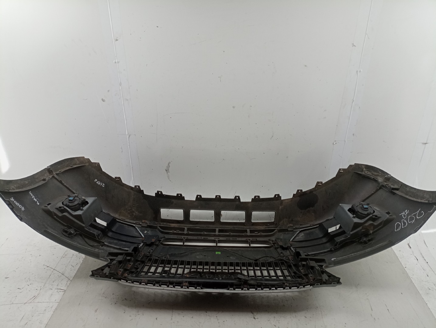 Para Choques Frente AUDI Q5 (FYB) | 16 - 