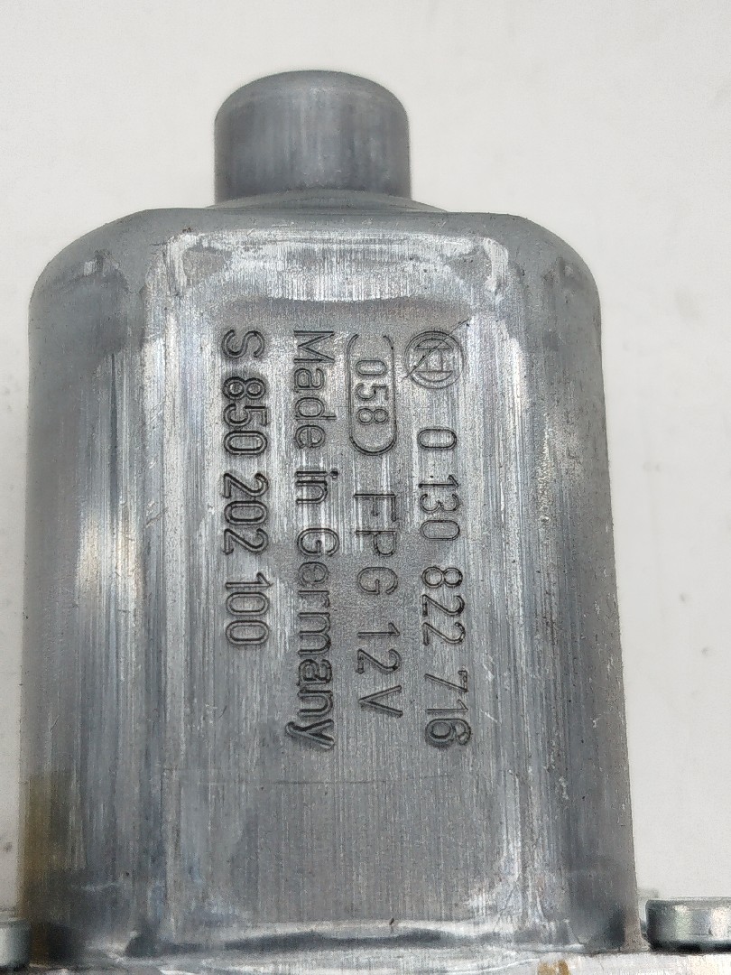 Motor e elevador de vidro frente direito SEAT LEON ST (5F8) | 12 -  Imagem-3