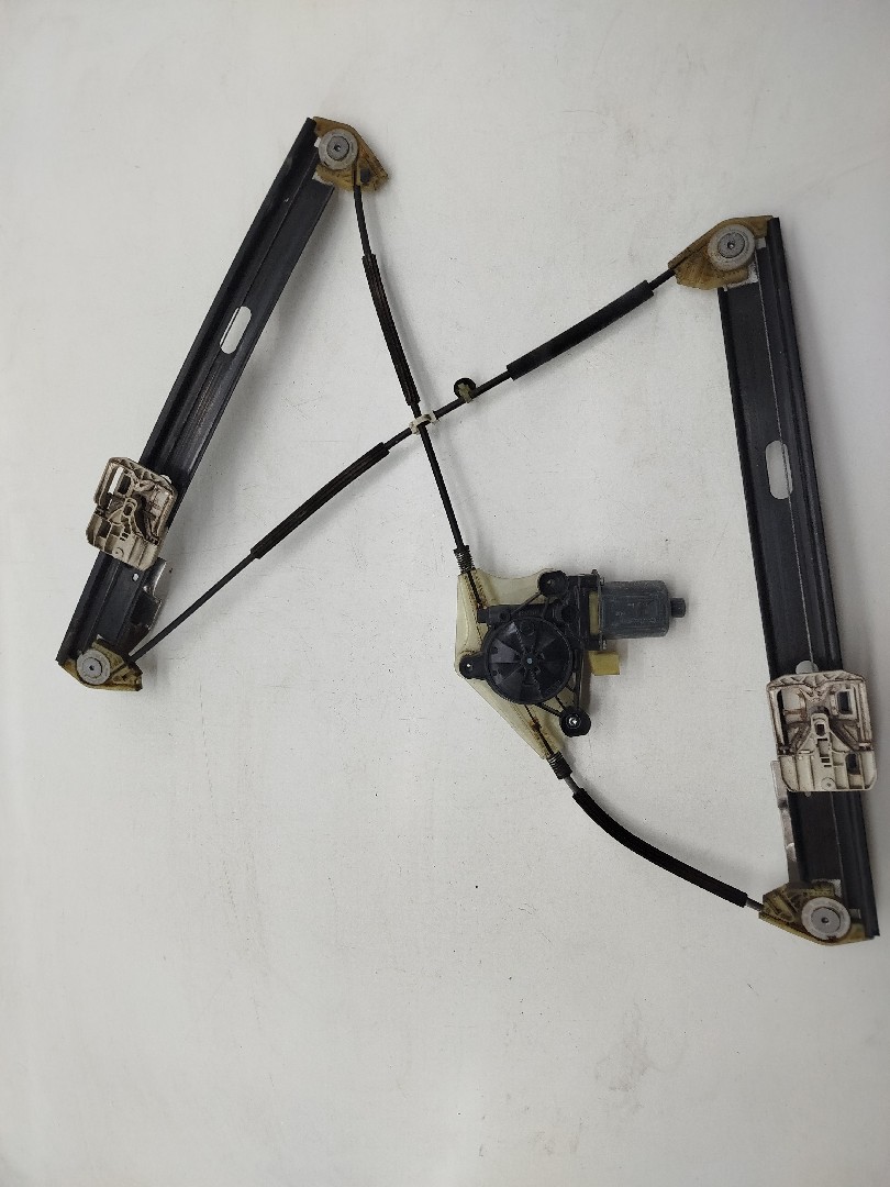 Motor e elevador de vidro frente direito SEAT LEON ST (5F8) | 12 - 