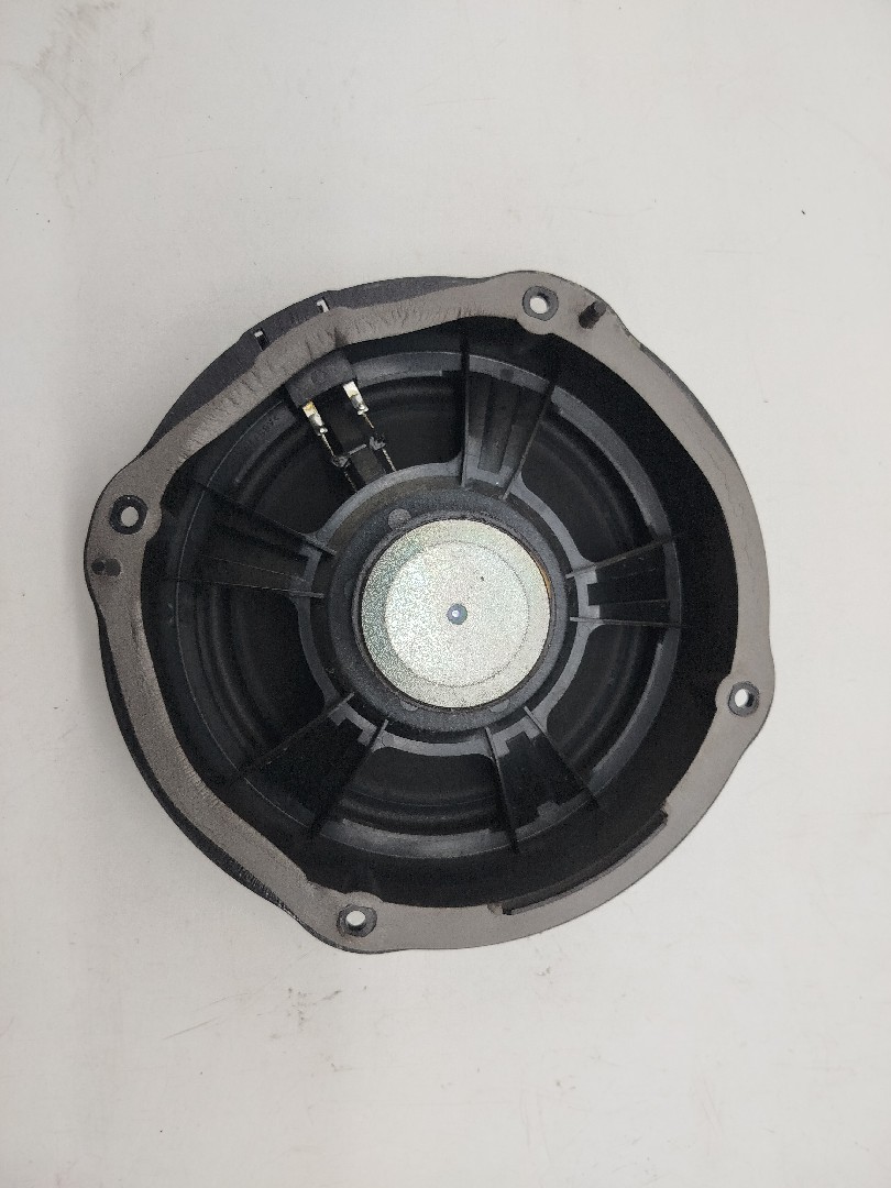 Coluna de som SEAT LEON ST (5F8) | 12 -  Imagem-1