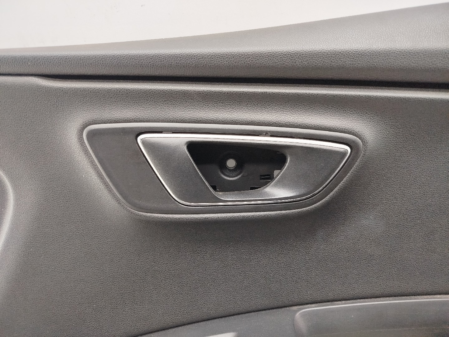 Quartela de porta frente direita SEAT LEON ST (5F8) | 12 -  Imagem-1