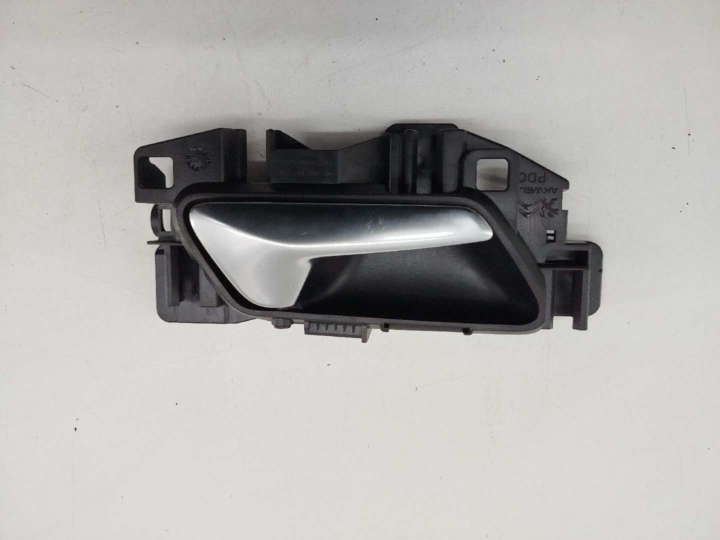 Puxador interior de porta frente direita PEUGEOT 5008 II | 16 - 