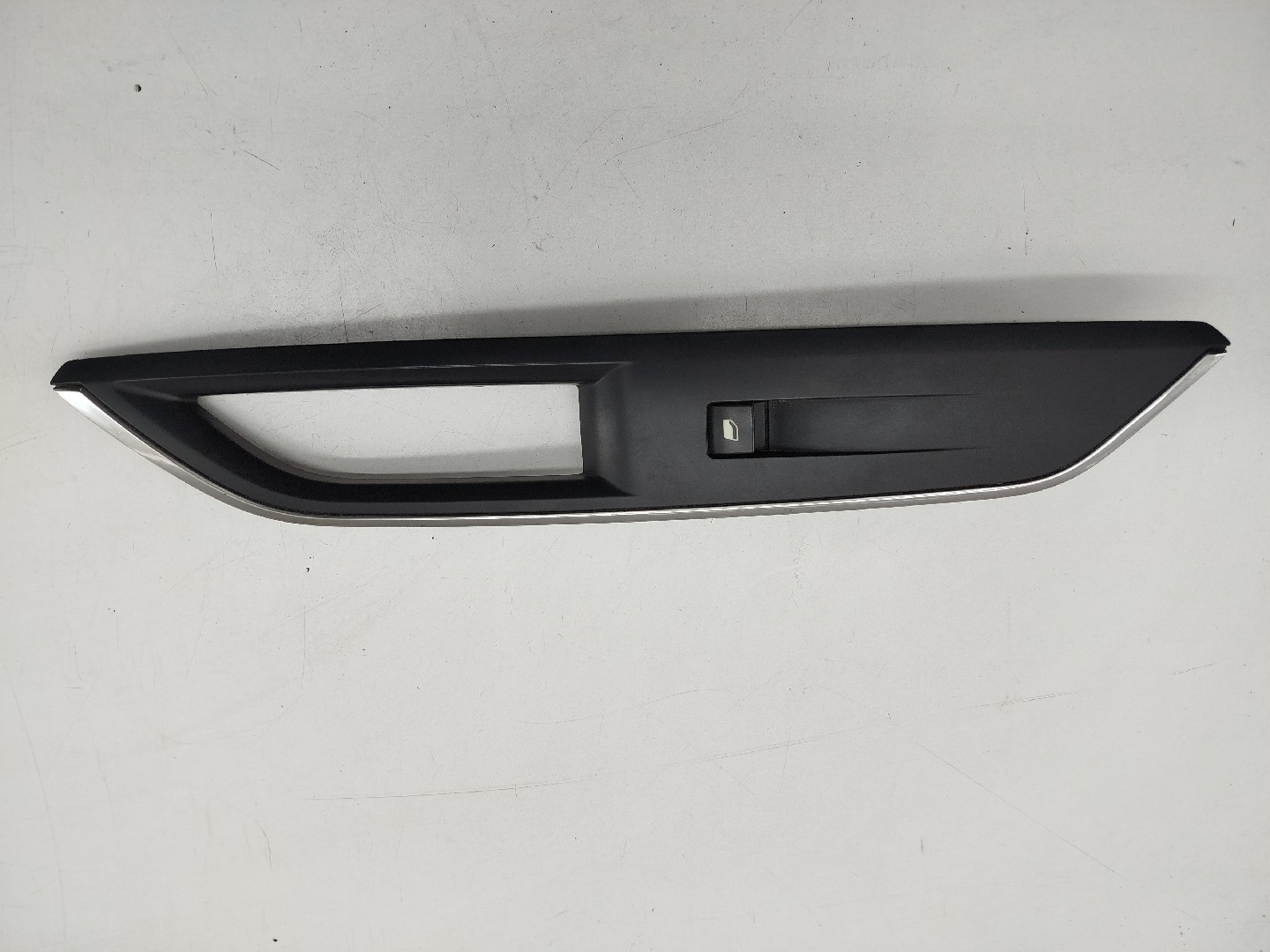 Comutador de vidro frente direito PEUGEOT 5008 II | 16 - 