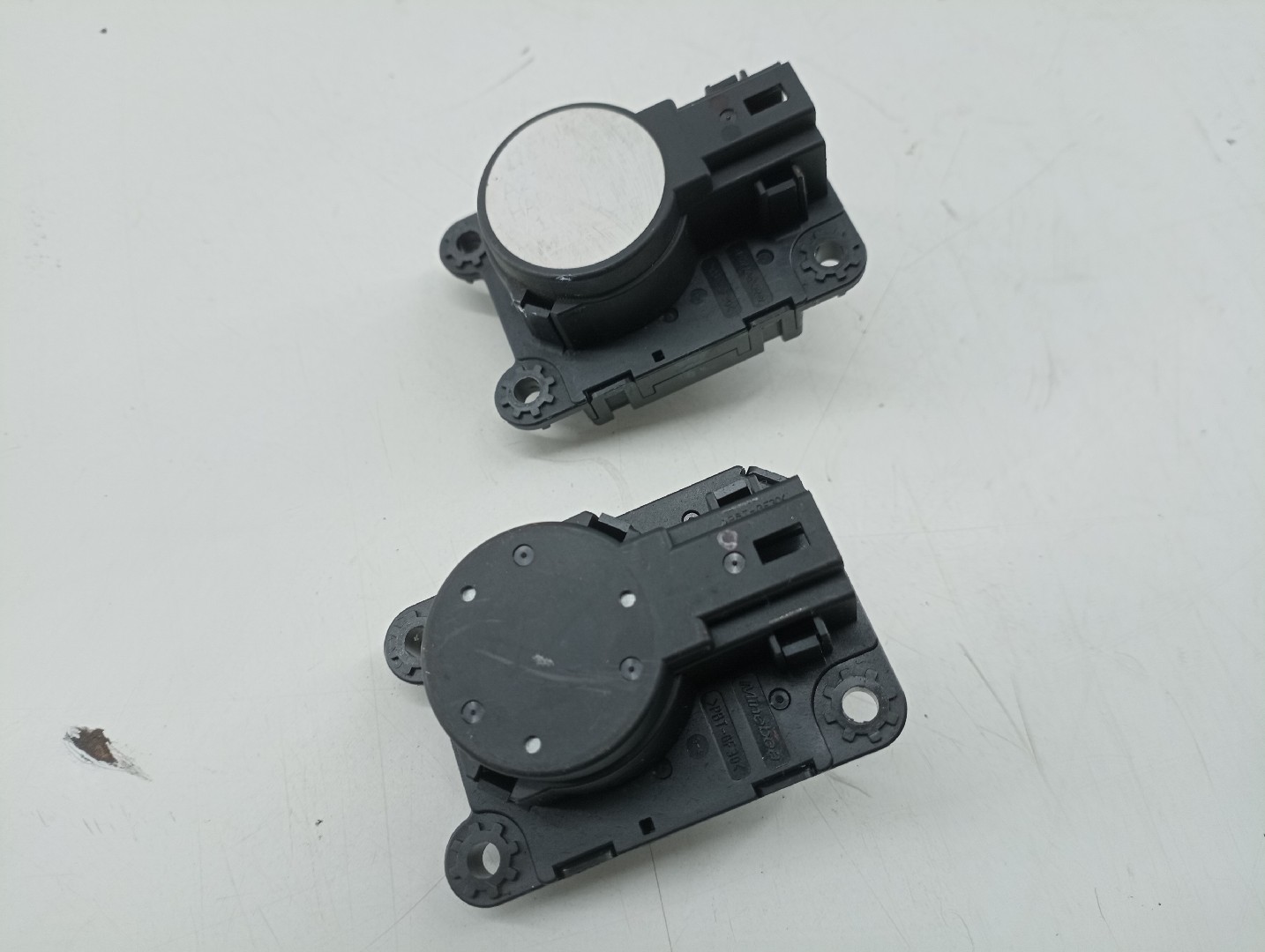 Motores atuadores de sofagem RENAULT CAPTUR I (J5_, H5_) | 13 - 