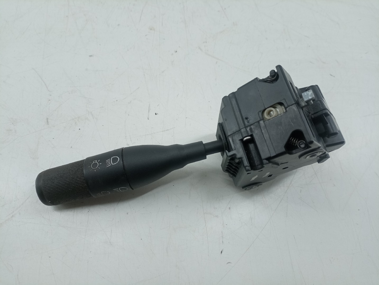 Comutador de luzes RENAULT 19 II (B/C53_) | 91 - 01 Imagem-1