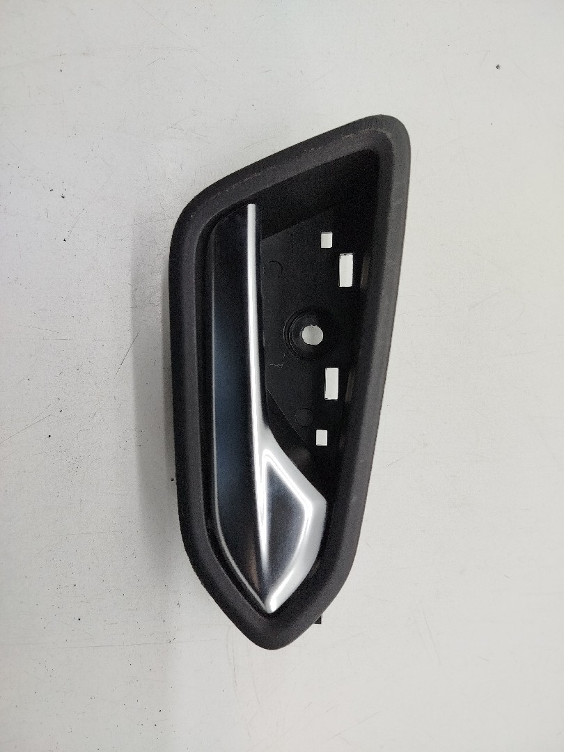 Puxador interior de porta frente direita RENAULT CLIO V (BF_) | 19 - 