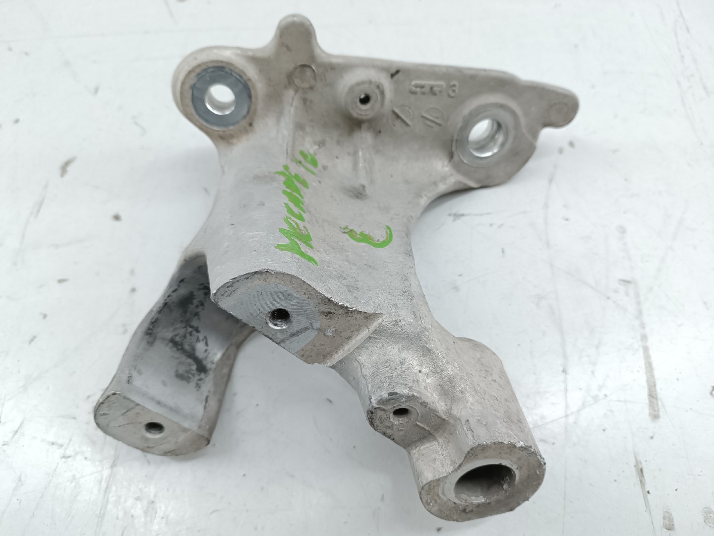 Apoio De Motor RENAULT MEGANE IV Hatchback (B9A/M/N_) | 15 -  Imagem-3