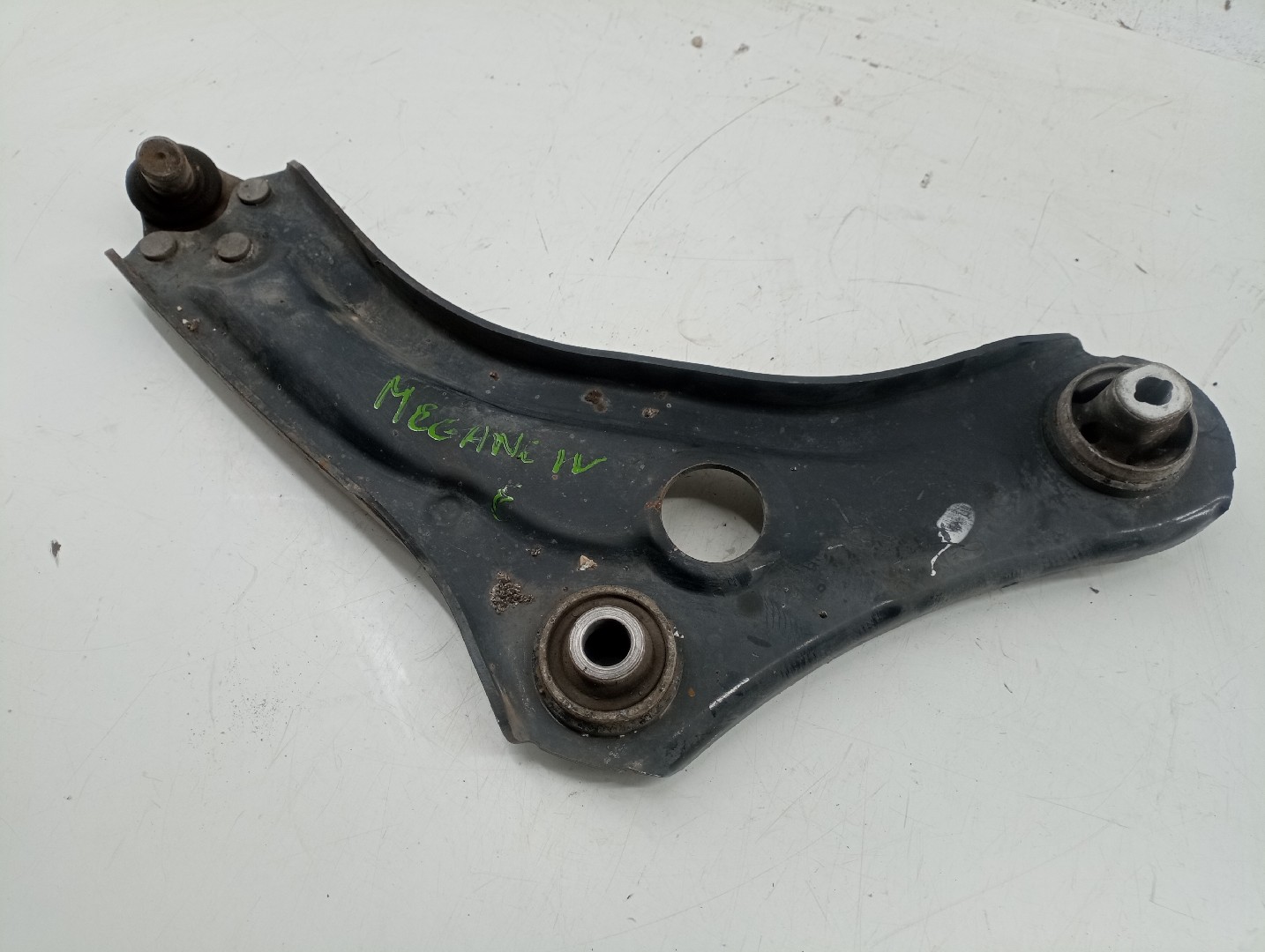 Braço de suspensão frente direito RENAULT MEGANE IV Hatchback (B9A/M/N_) | 15 -  Imagem-7