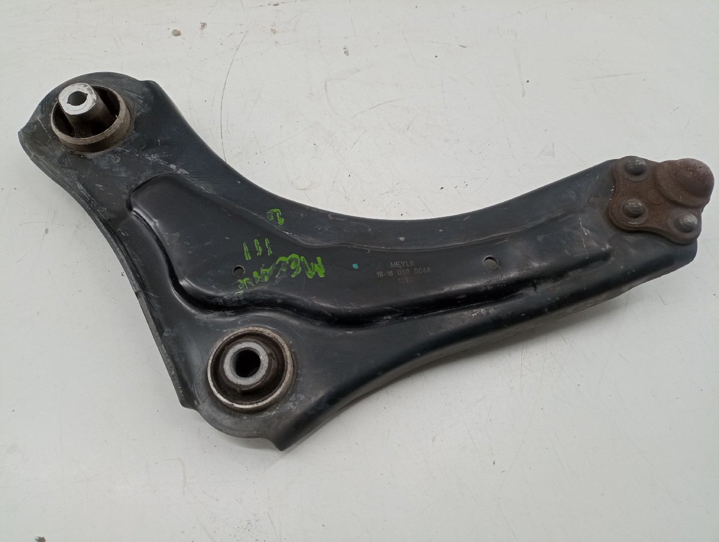 Braço de suspensão frente direito RENAULT MEGANE III Hatchback (BZ0/1_) | 08 - 
