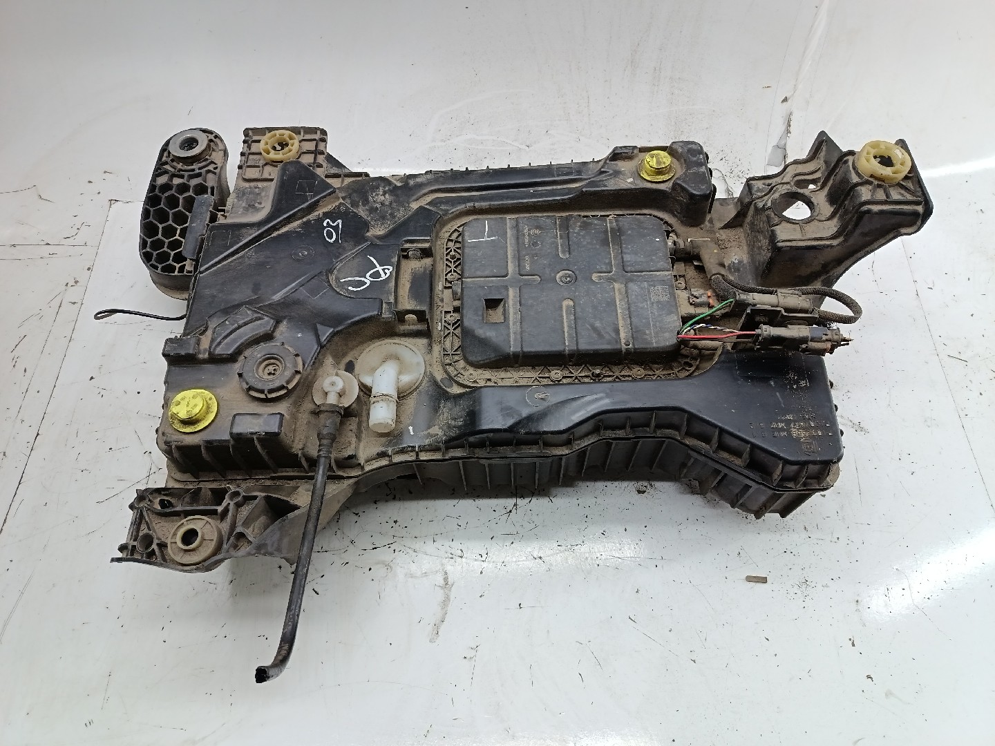 Depósito ad blue PEUGEOT 3008 SUV (M_) | 16 -  Imagem-2