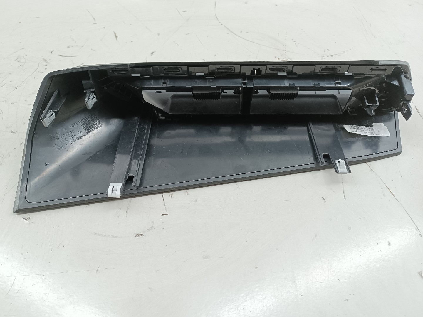 Difusor de ar PEUGEOT 3008 SUV (M_) | 16 -  Imagem-1