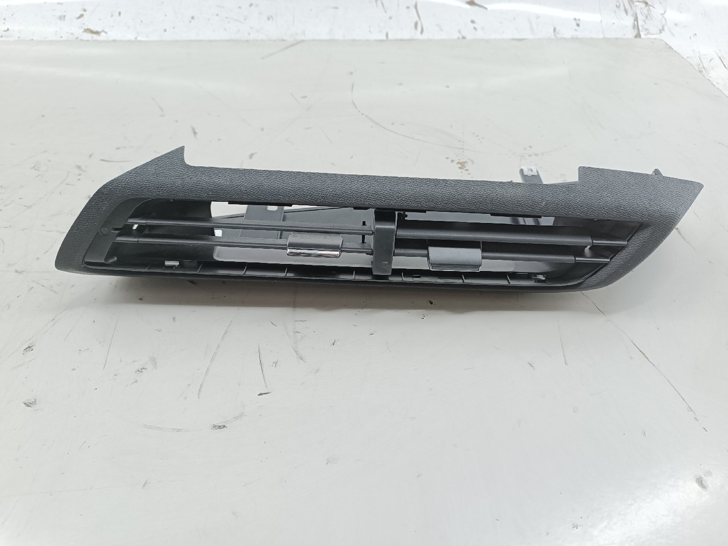 Difusor de ar PEUGEOT 3008 SUV (M_) | 16 - 