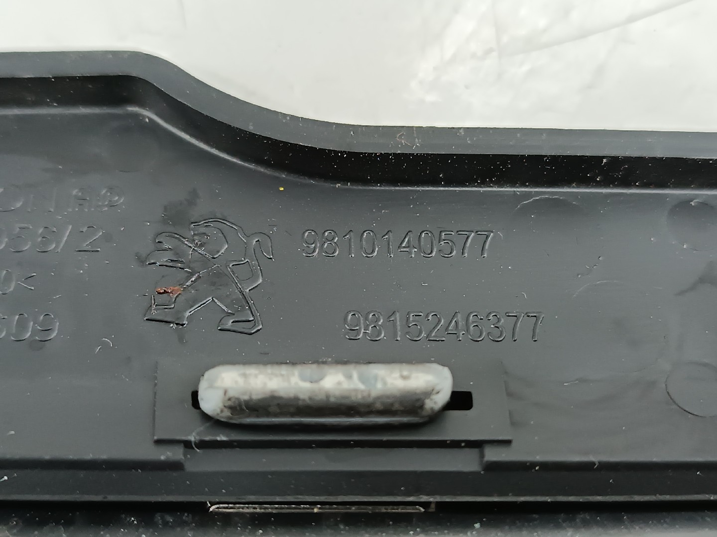 Friso do Tablier PEUGEOT 3008 SUV (M_) | 16 -  Imagem-2