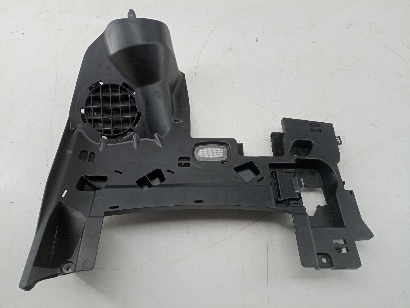 Acabamento inferior do tablier MERCEDES-BENZ C-CLASS T-Model (S205) | 14 - 