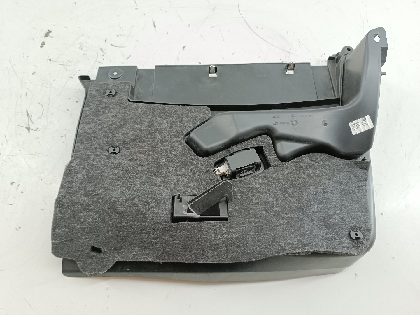 Painel inferior de tablier MERCEDES-BENZ C-CLASS T-Model (S205) | 14 -  Imagem-7