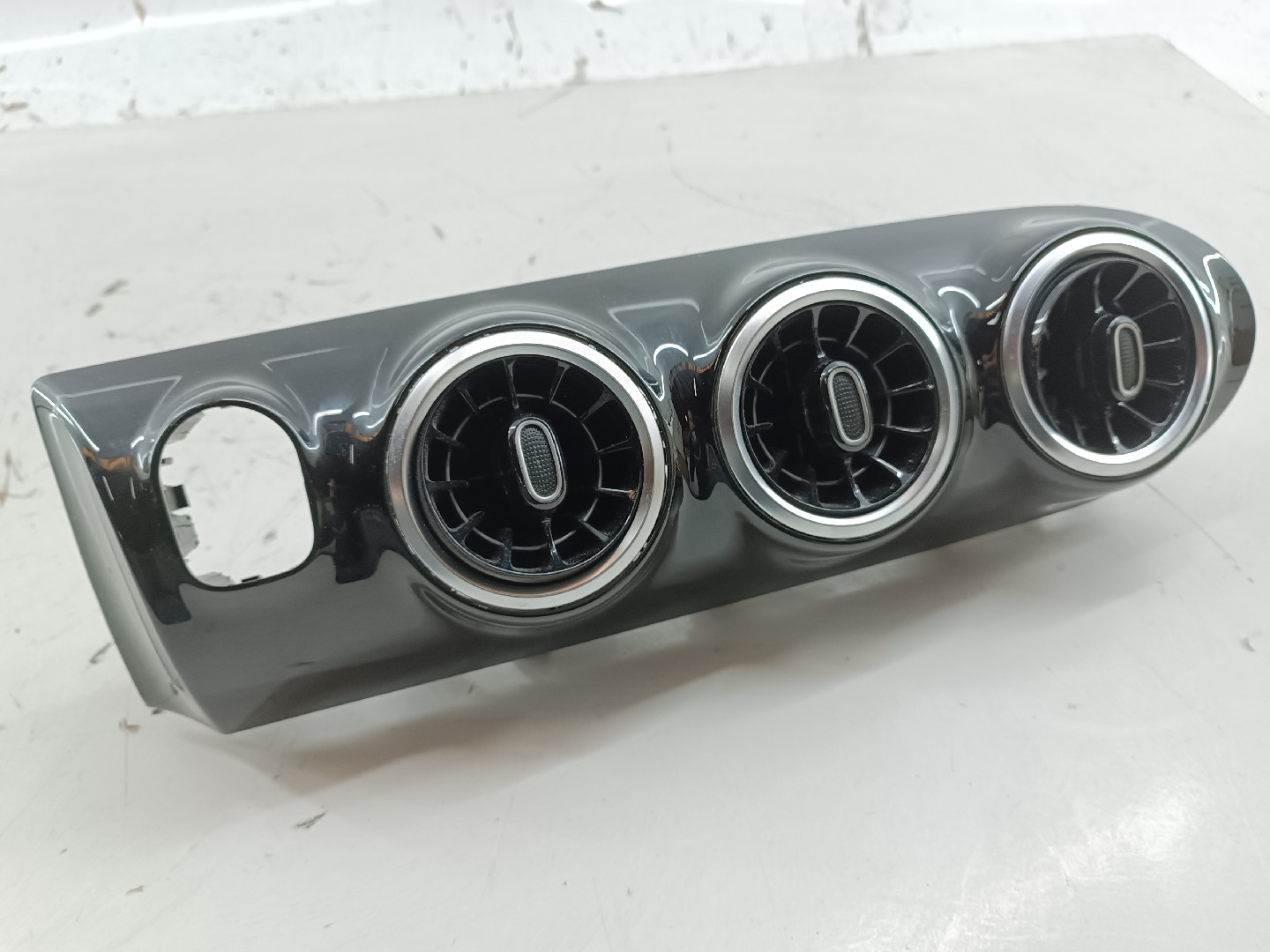 Difusor de ar MERCEDES-BENZ A-CLASS (W177) | 18 -  Imagem-6