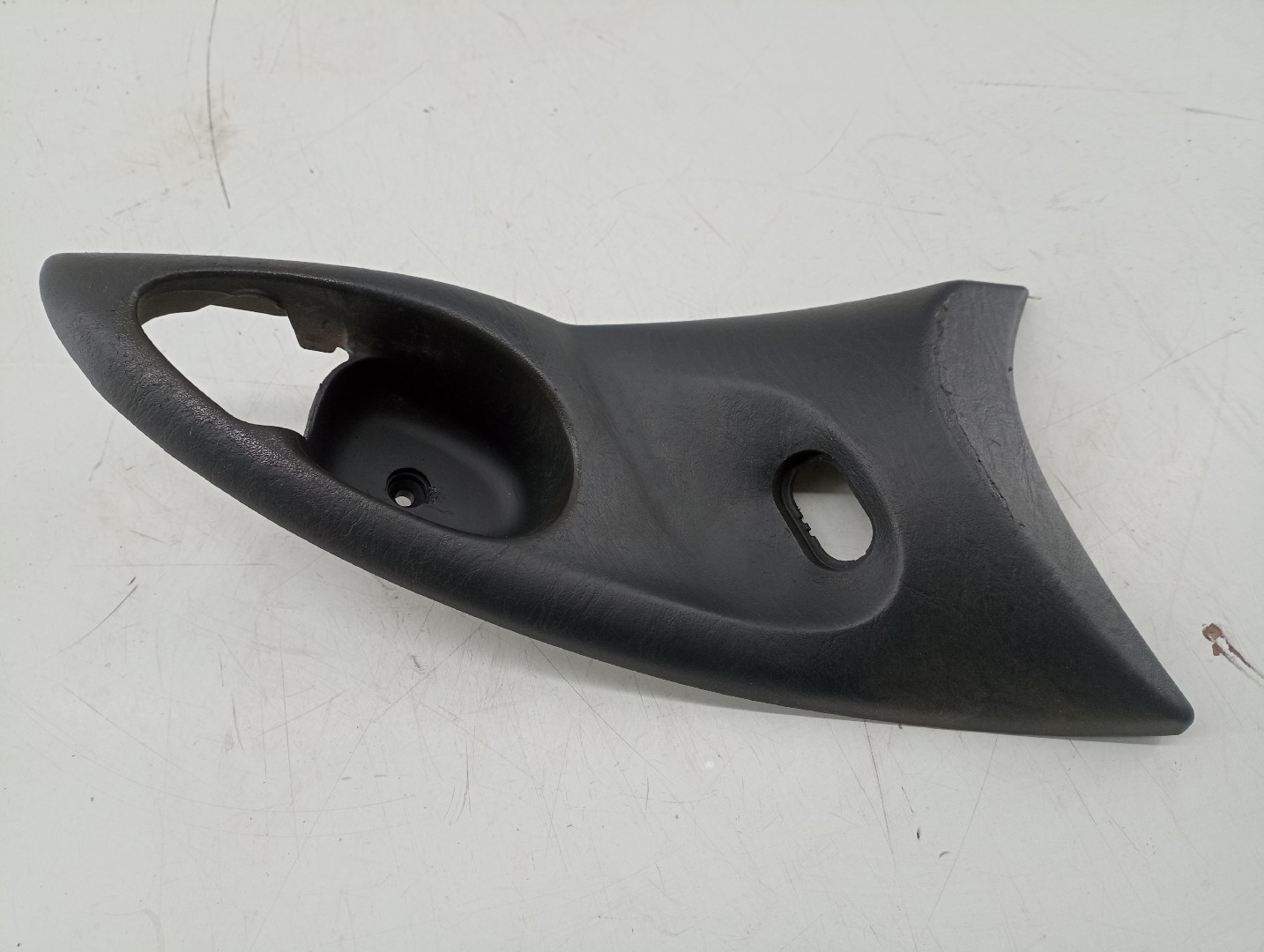 Acabamento de porta FORD FOCUS (DAW, DBW) | 98 - 09 Imagem-1