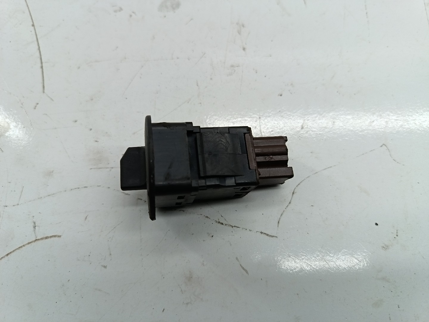Botão de airbag de passageiro RENAULT CLIO III (BR0/1, CR0/1) | 05 -  Imagem-2