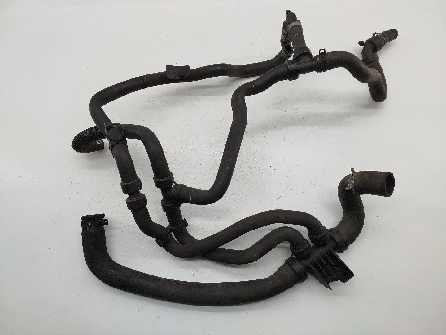 Tubo de Água RENAULT MEGANE IV Hatchback (B9A/M/N_) | 15 -  Imagem-2