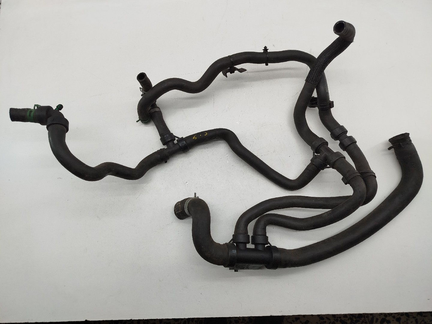 Tubo de Água RENAULT MEGANE IV Hatchback (B9A/M/N_) | 15 - 
