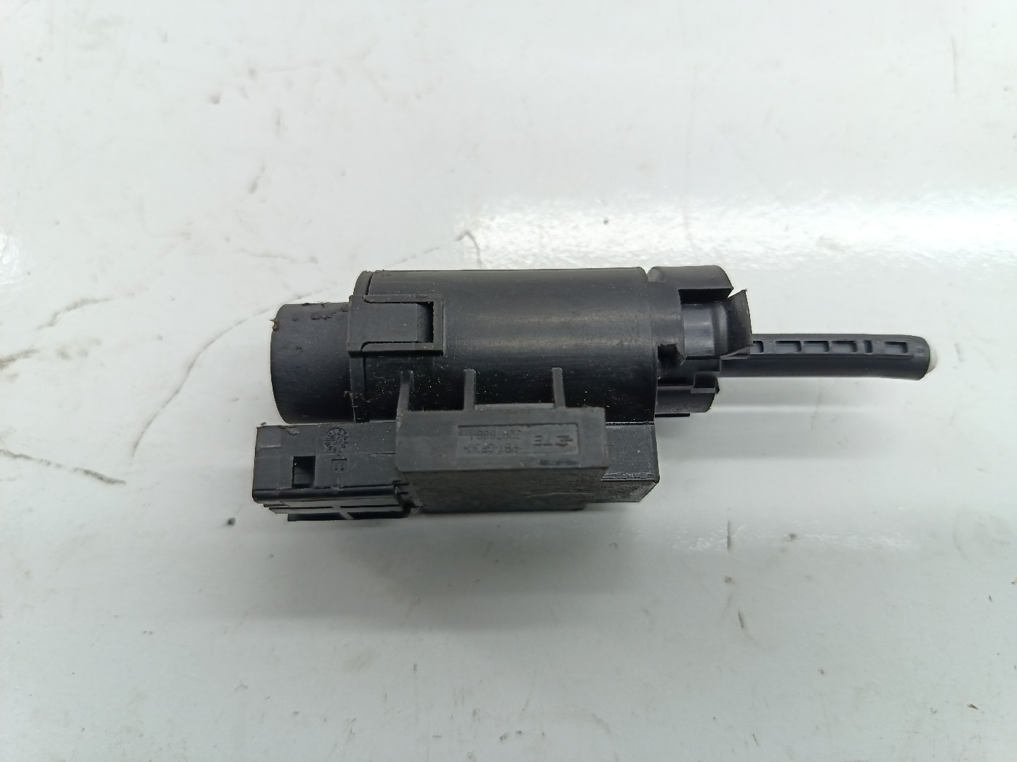 Sensor do pedal de travão PEUGEOT 308 SW II | 14 -  Imagem-2