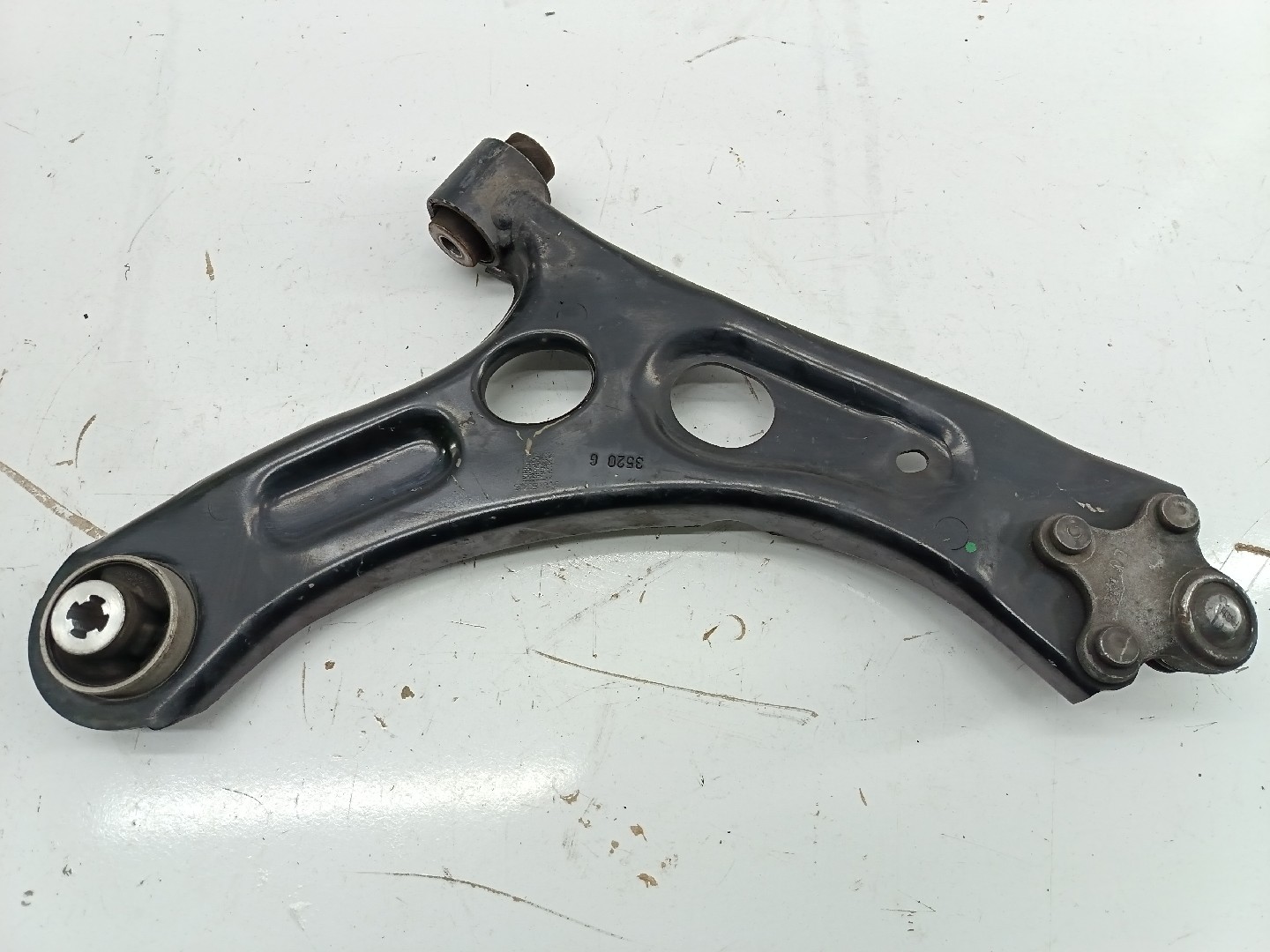 Braço de suspensão PEUGEOT 208 II (UB_, UP_, UW_, UJ_) | 19 - 