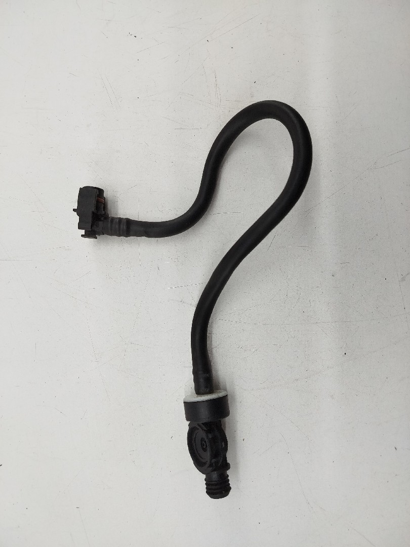 Tubo flexível de vacuo,sistema de travagem RENAULT MEGANE III Hatchback (BZ0/1_) | 08 - 