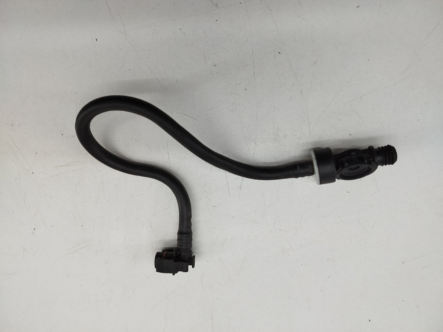 Tubo flexível de vacuo,sistema de travagem RENAULT MEGANE III Hatchback (BZ0/1_) | 08 -  Imagem-1