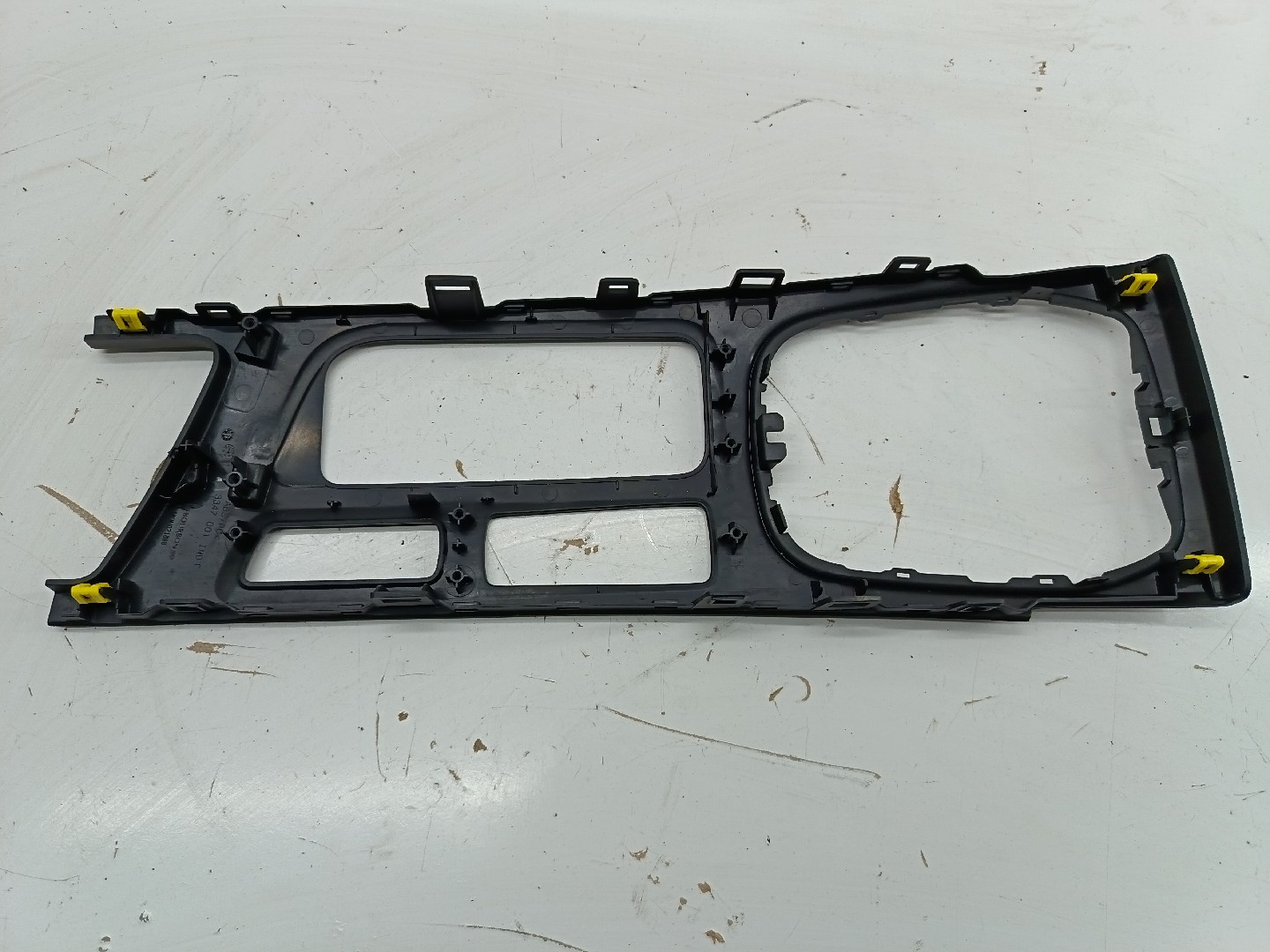 Consola Central RENAULT MEGANE IV três volumes | 16 -  Imagem-1
