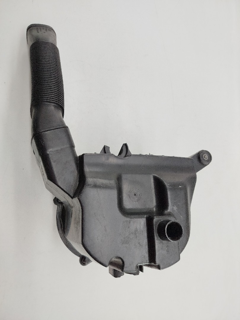 Caixa de filtro de ar VOLKSWAGEN POLO (6R1, 6C1) | 09 - 