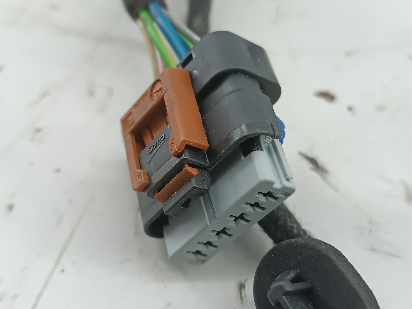 Instalação eléctrica porta trás direita PEUGEOT 308 II | 13 -  Imagem-2
