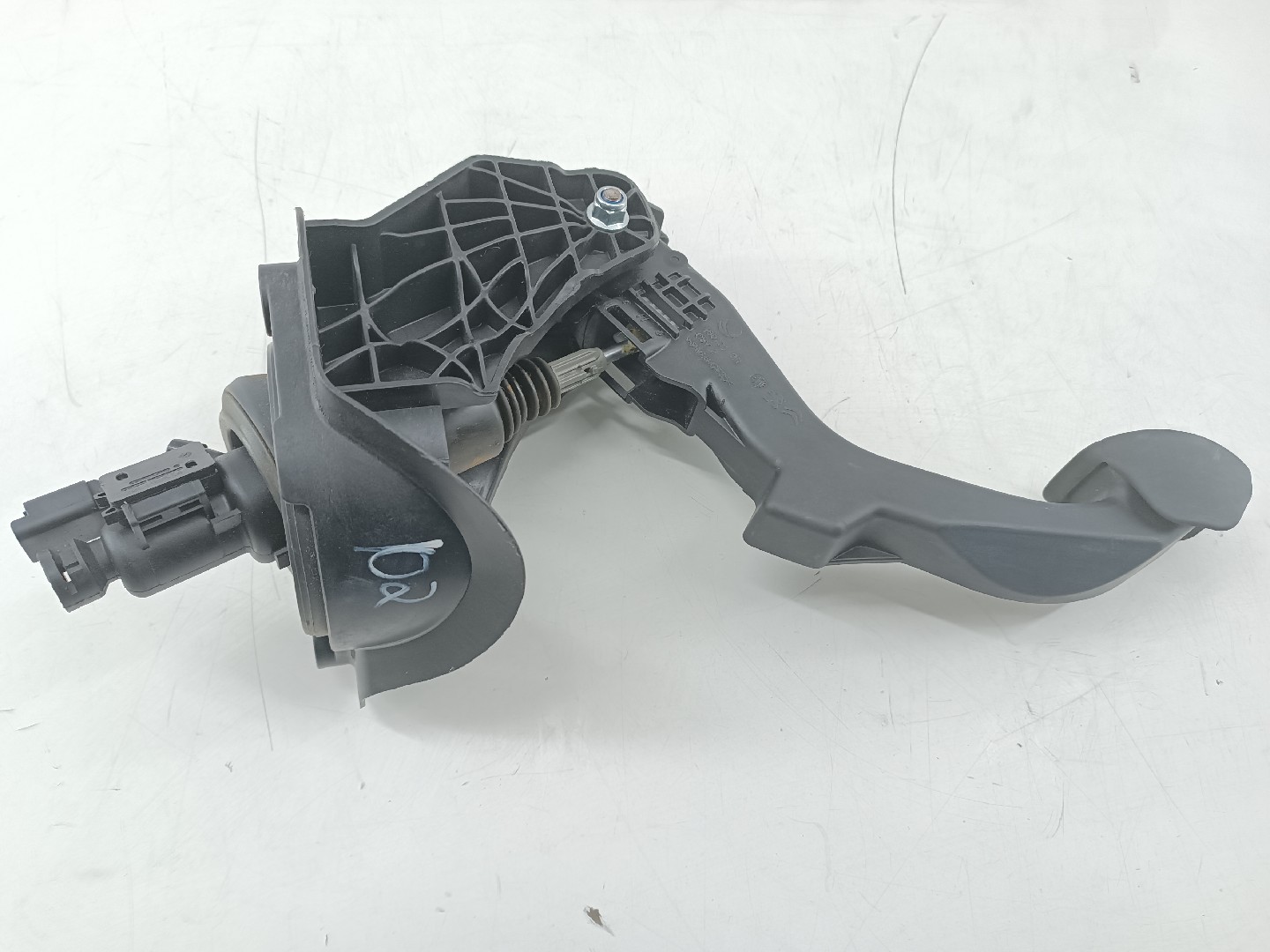 Pedal de embraiagem PEUGEOT PARTNER Caixa (K9) | 18 - 