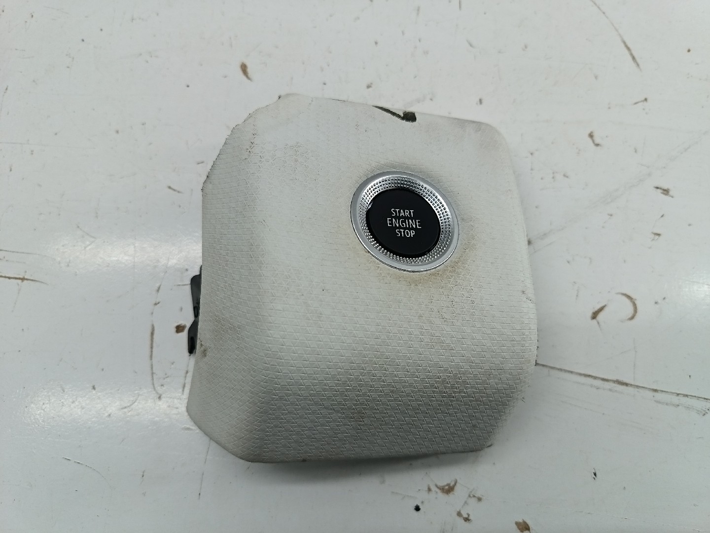 Botão Start/Stop RENAULT CLIO V (BF_) | 19 - 