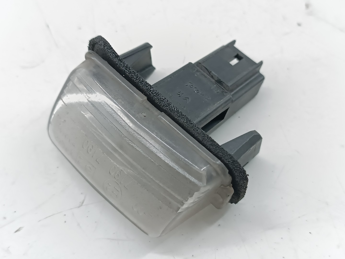 Luz da Matricula CITROEN C5 II (RC_) | 04 - 
