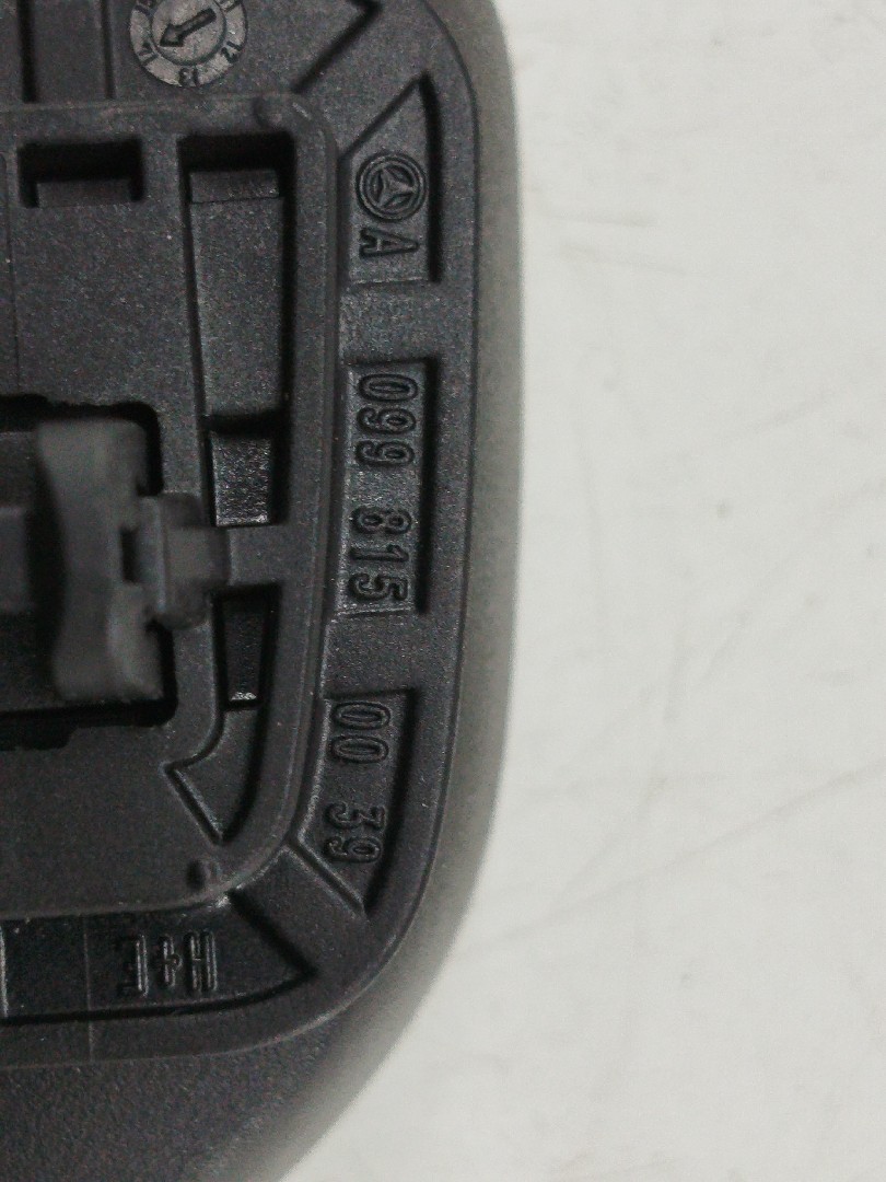 Pega MERCEDES-BENZ C-CLASS T-Model (S205) | 14 -  Imagem-2