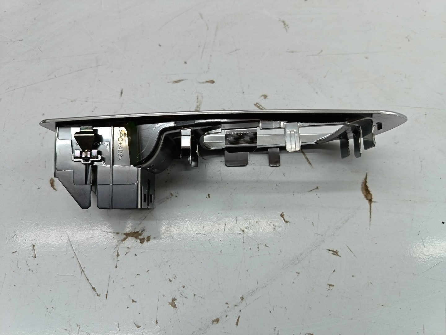 Moldura de consola central PEUGEOT 3008 SUV (M_) | 16 -  Imagem-3