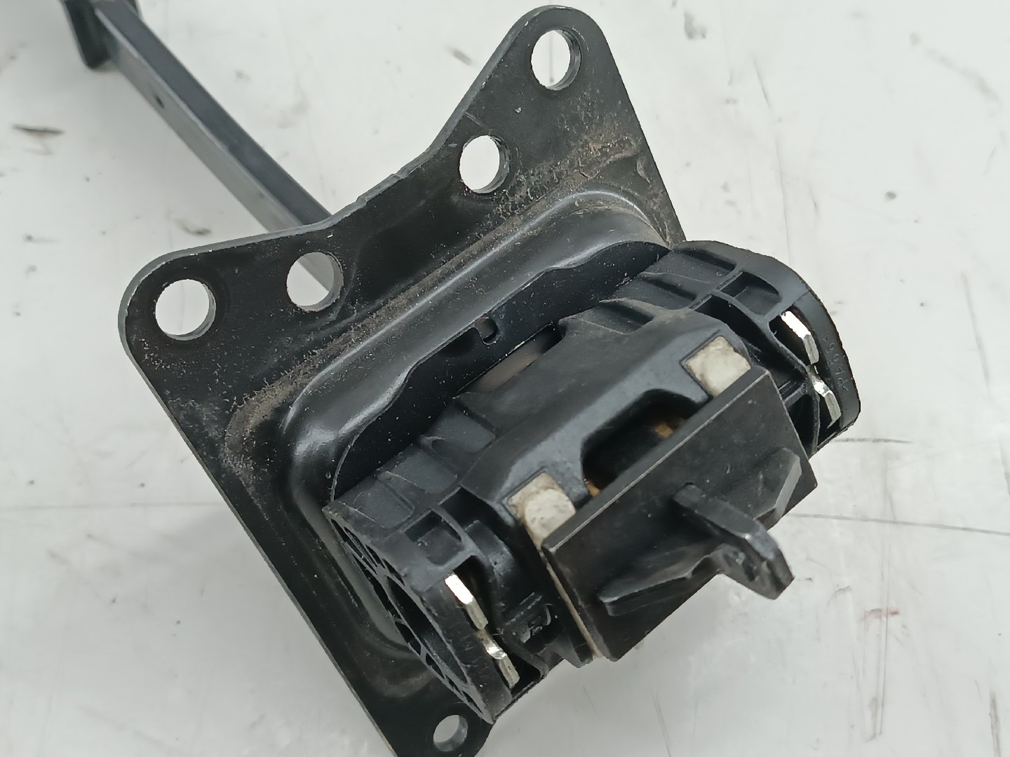 Esticador  / Limitador de porta PEUGEOT PARTNER Caixa (K9) | 18 -  Imagem-2