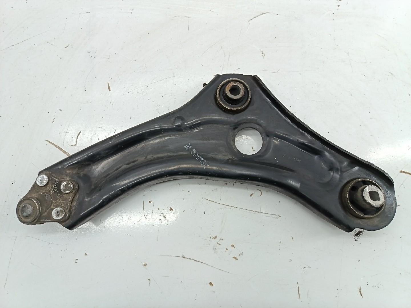 Braço de suspensão frente direito RENAULT MEGANE IV Hatchback (B9A/M/N_) | 15 -  Imagem-6