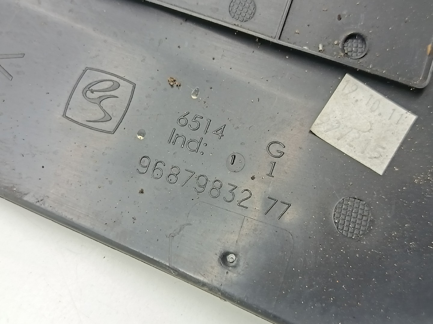 Moldura de pilar B esquerda PEUGEOT 508 I (8D_) | 10 - 18 Imagem-3