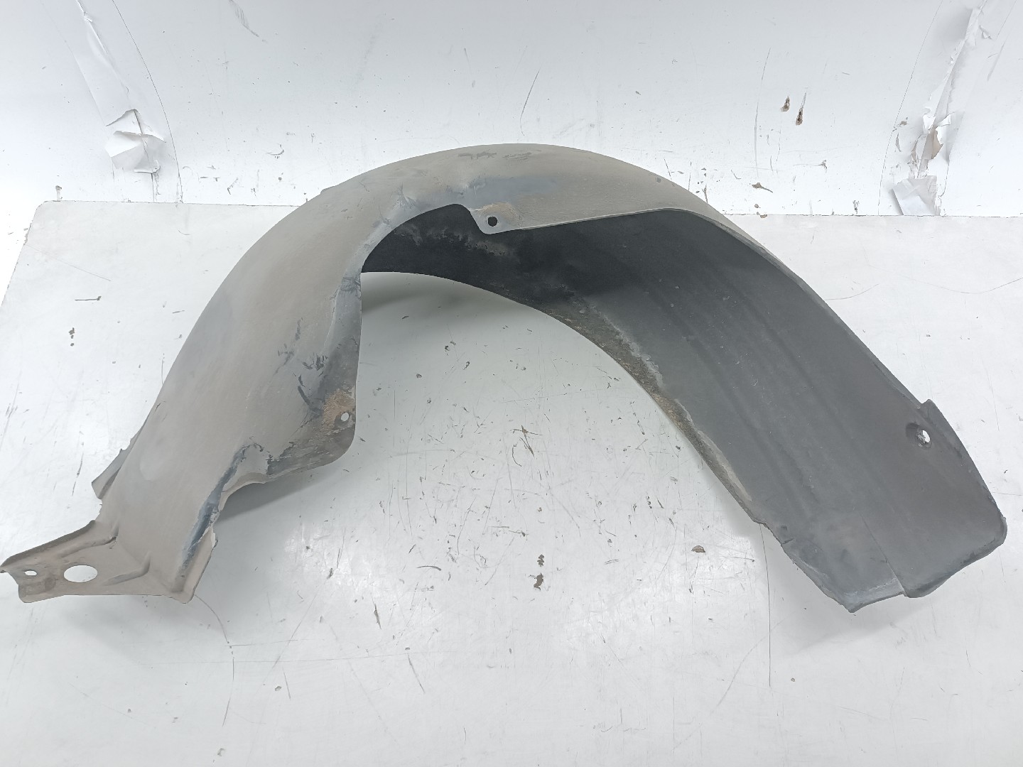 Cava de Roda Traseira Esquerda MERCEDES-BENZ E-CLASS (W210) | 95 - 03