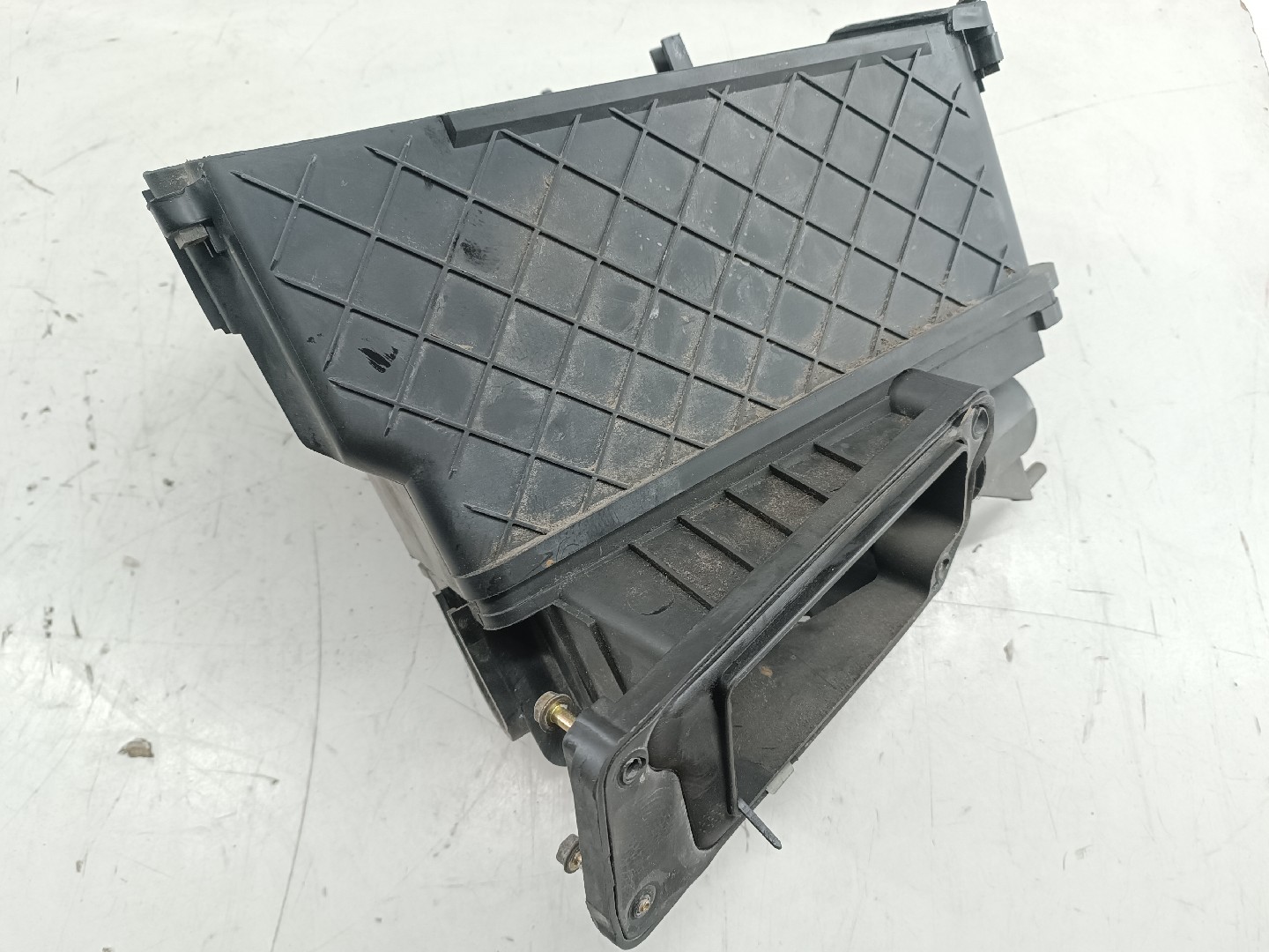 Caixa de fusíveis e relés MERCEDES-BENZ E-CLASS (W210) | 95 - 03