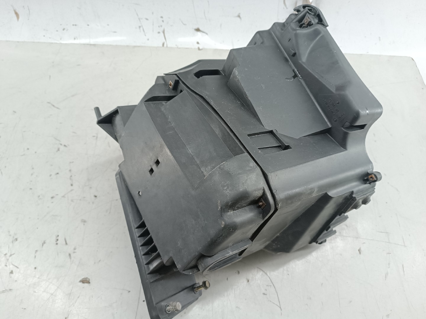 Caixa de fusíveis e relés MERCEDES-BENZ E-CLASS (W210) | 95 - 03 Imagem-6