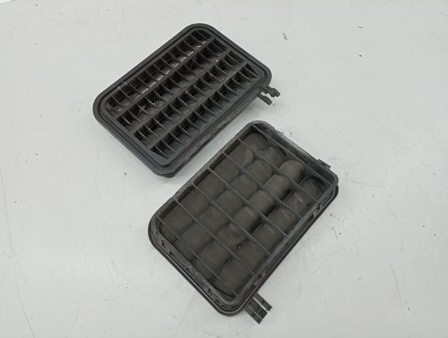 Painel de Ventilação da Carroceria MERCEDES-BENZ E-CLASS (W210) | 95 - 03 Imagem-3