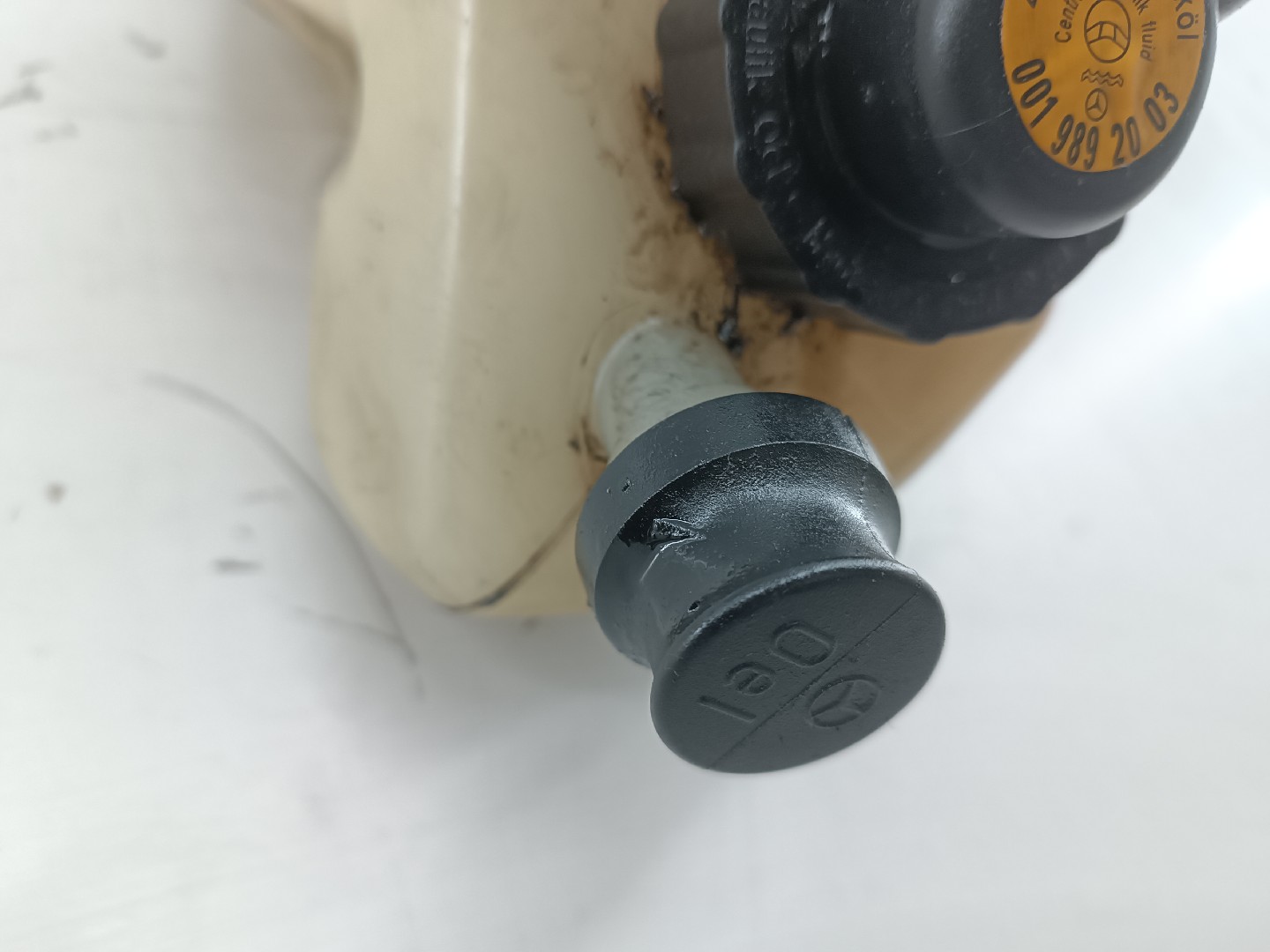 Reservatório de Direção Hidráulica MERCEDES-BENZ E-CLASS (W210) | 95 - 03 Imagem-2