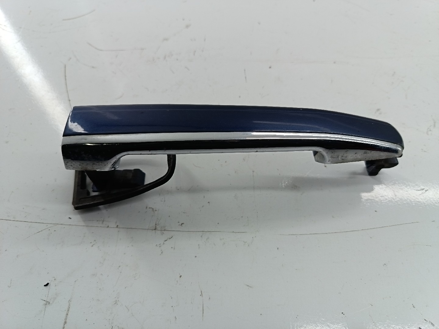 Puxador exterior de porta frente esquerda MERCEDES-BENZ E-CLASS (W210) | 95 - 03
